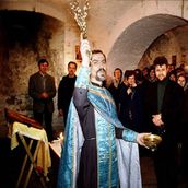 19. Освящение храма Успения. Фотография 1996 года.