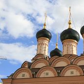23. Пятиглавие, кокошники, изразцы – вновь узорочье