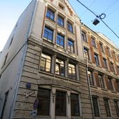 32. Здание Анастасьинского училища рукоделия 1908 года
