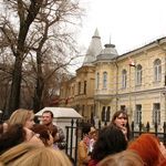 24. Александра может рассказать и о нем