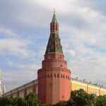 Угловая Арсенальная башня Кремля. Современная фотография