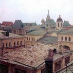 8. Теплые ряды с церквью Илии Пророка. Фотография 1990-х годов
