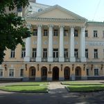 8. Бывшая усадьба Демидовых. Современная фотография