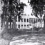 4. Аллея перед южной трибуной стадиона «Динамо». Фотогарфия 1928 года