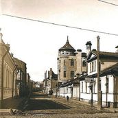 5. Вид с Остоженки на доходный дом Лоськова. Фотография начала XX века