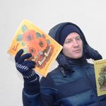 20. В этом доме жил замечательный детский поэт Лев Квитко