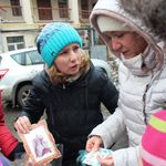 66. Опять продавец бухарских халатов =)
