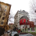 17. На горизонте – знаменитый современный  «дом-яйцо» на улице Машкова