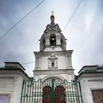 3. Колокольня с шестнадцатью слуховыми окнами