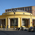 24. Ротонда станции метро «Новокузнецкая». На ее месте до 1934 года стояла церковь Параскевы Пятницы XVIII века