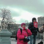 1. Начало экскурсии. Возле памятника героям Плевны. Что-то странное вокруг… Экскурсовод как будто прилетел с другой планеты =)