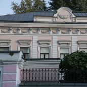 12. Усадьба по адресу улица Александра Солженицына, 32