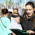 7. Екатерина читает