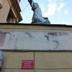 21. А вот и колхозница =)