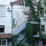 29. Во дворе Ерошенко