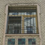 28. Чертополох в украшении доходного дома