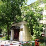 28. Обратите внимание на ширину дверного проема. Такая ширина была необходима, чтобы затащить огромные сундуки, в которых купцы хранили вещи